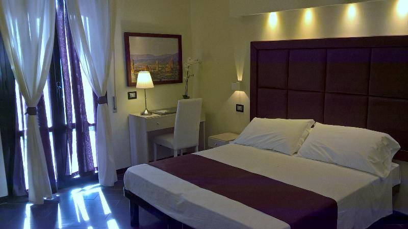 Eurohome Comfort Apartment سينا المظهر الخارجي الصورة